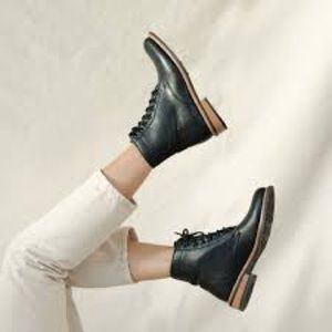 Nisolo All-Weather Lace Up Boot